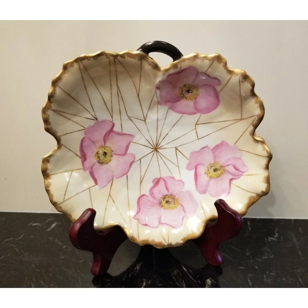 Antique 1887 Hand Painted Floral Leaf Shape Plate w Handle 7.75